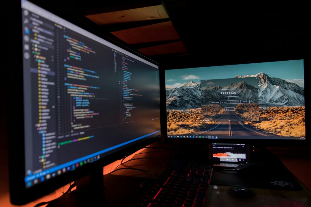 Moderne Bildschirme für effizientes Homeoffice-Arbeiten
